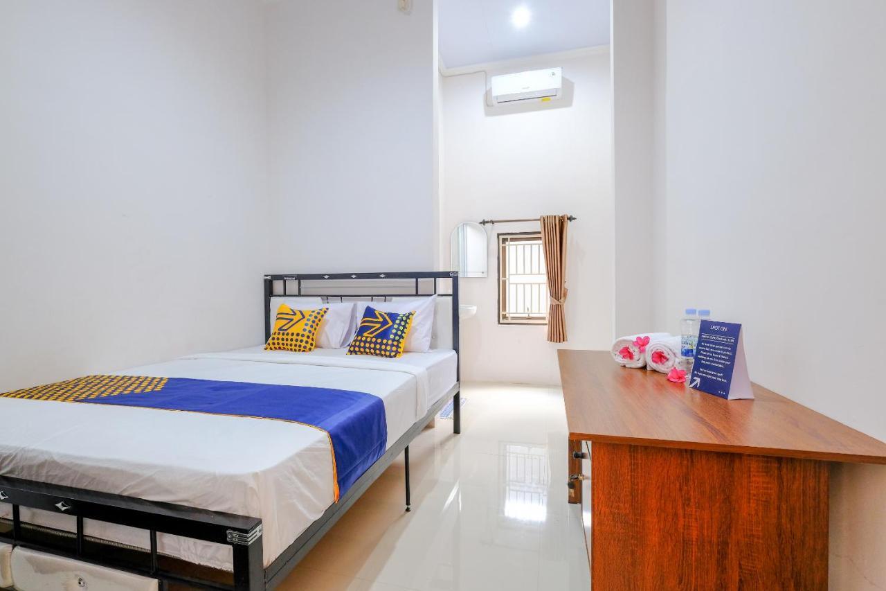 Spot On 1784 Tnc Residence Syariah Mataram Dış mekan fotoğraf