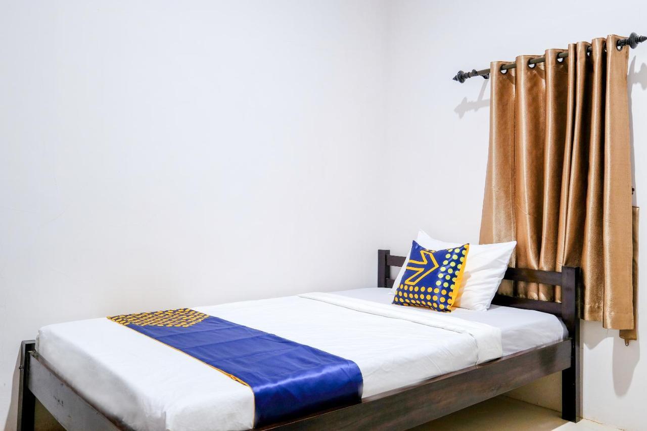 Spot On 1784 Tnc Residence Syariah Mataram Dış mekan fotoğraf